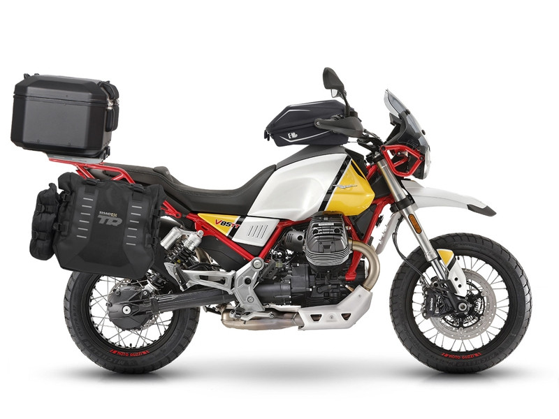 SHAD Kompletná sada sedlových brašní TERRA TR40 adventure a hliníkového kufra SHAD TERRA BLACK 55L, vrátane montážnej sady SHAD MOTO GUZZI V 85 TT
