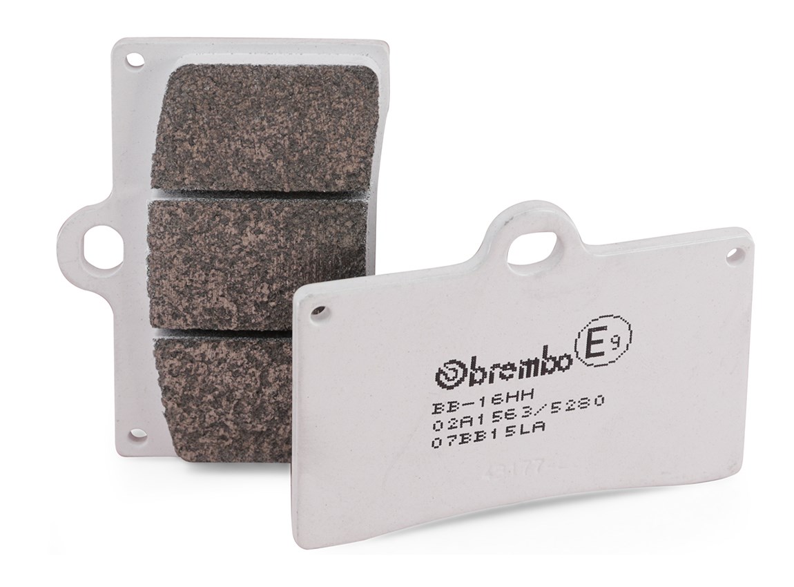 Brzdové obloženie BREMBO 07BB15LA