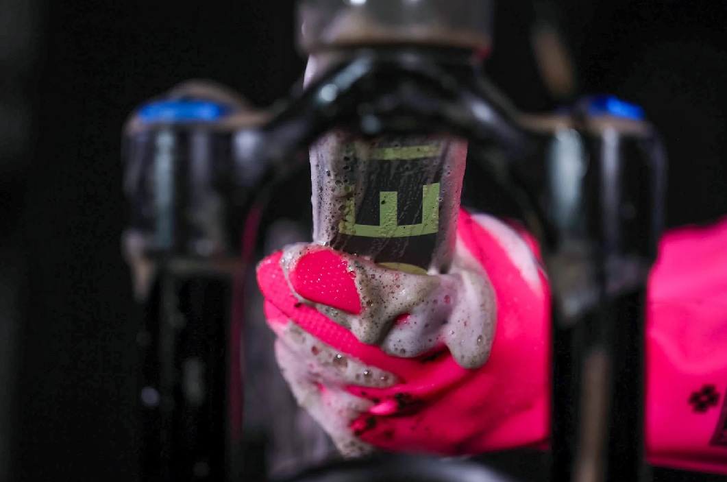 Gumové rukavice na čistenie MUC-OFF 20406 ružová L