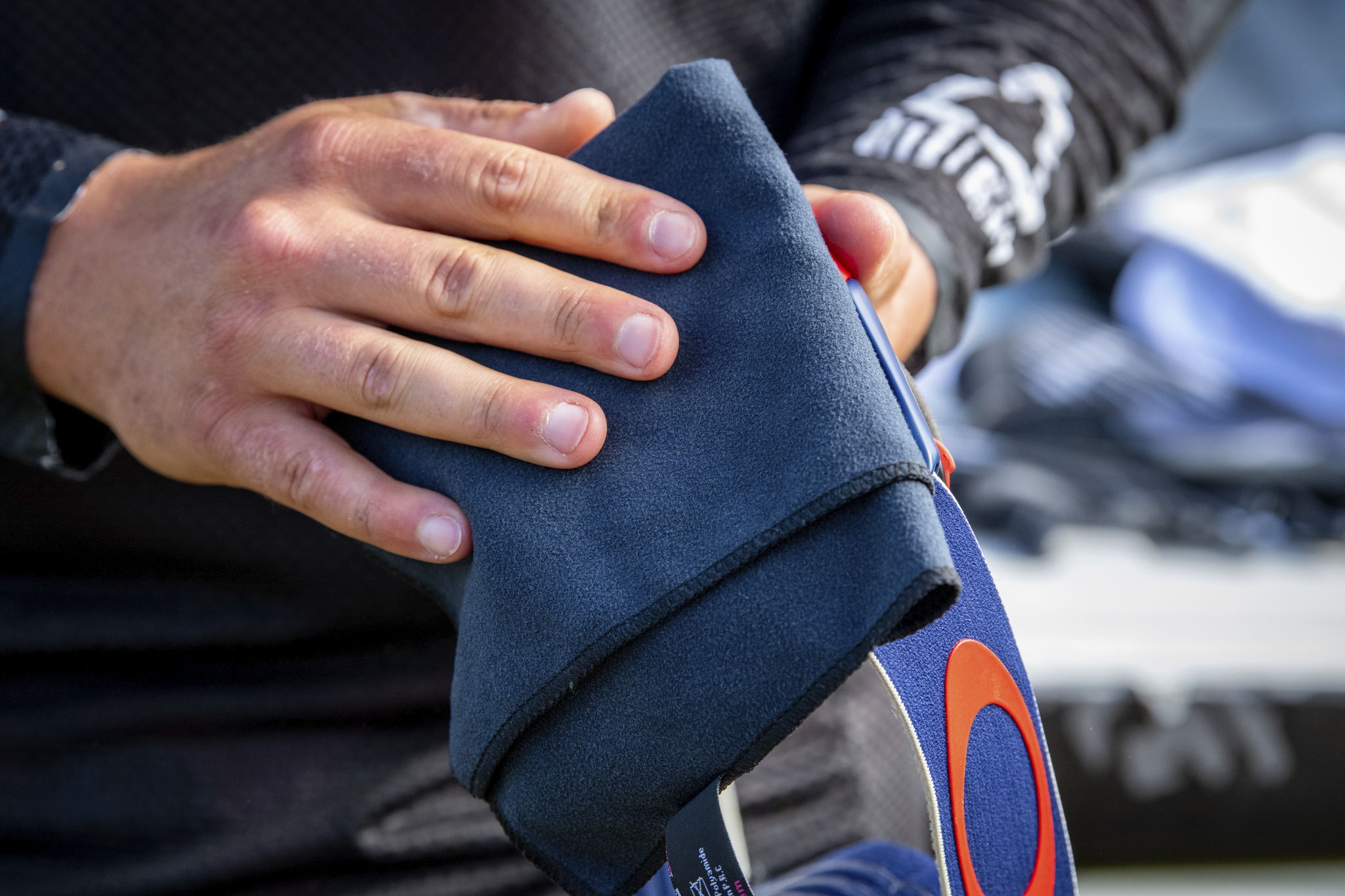 Helmet, Visor and Goggle Cleaning Kit V2 MUC-OFF [8]