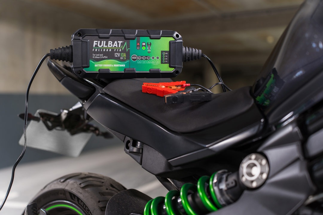 Incarcator de baterii FULBAT FULLOAD F10 [3]